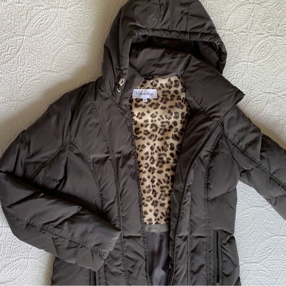 LIKE NEW - Calvin Klein Gray Jacket with Animal-print Lining